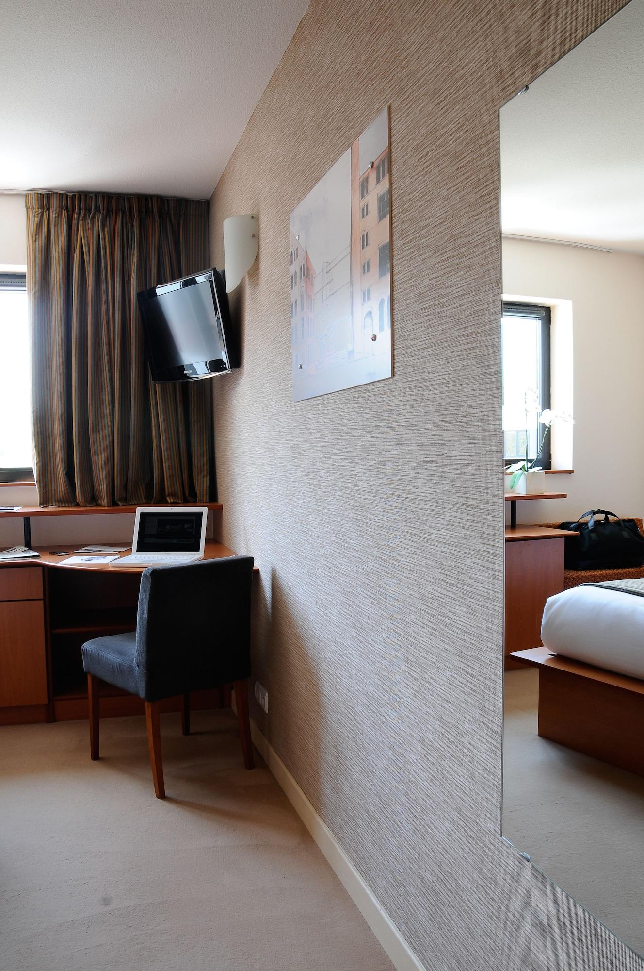 Hotel Archamps Porte Sud De Geneve Exterior foto