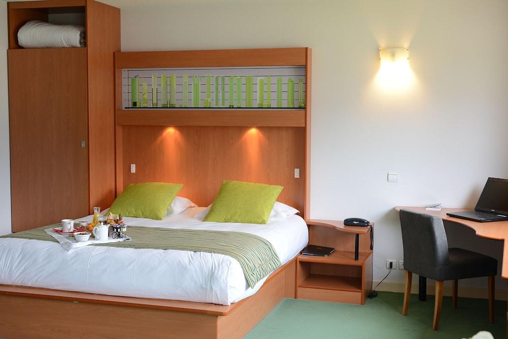 Hotel Archamps Porte Sud De Geneve Exterior foto