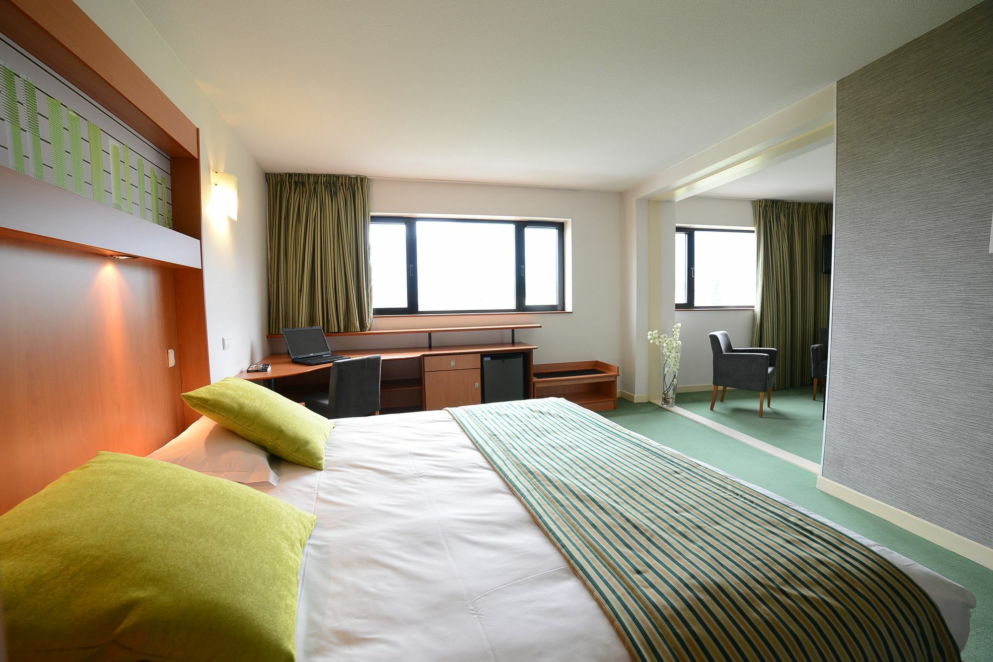 Hotel Archamps Porte Sud De Geneve Exterior foto