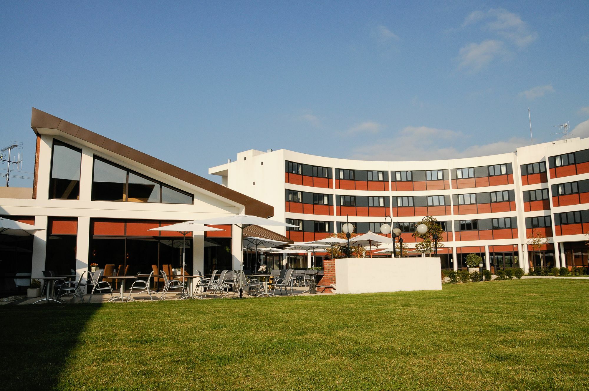 Hotel Archamps Porte Sud De Geneve Exterior foto