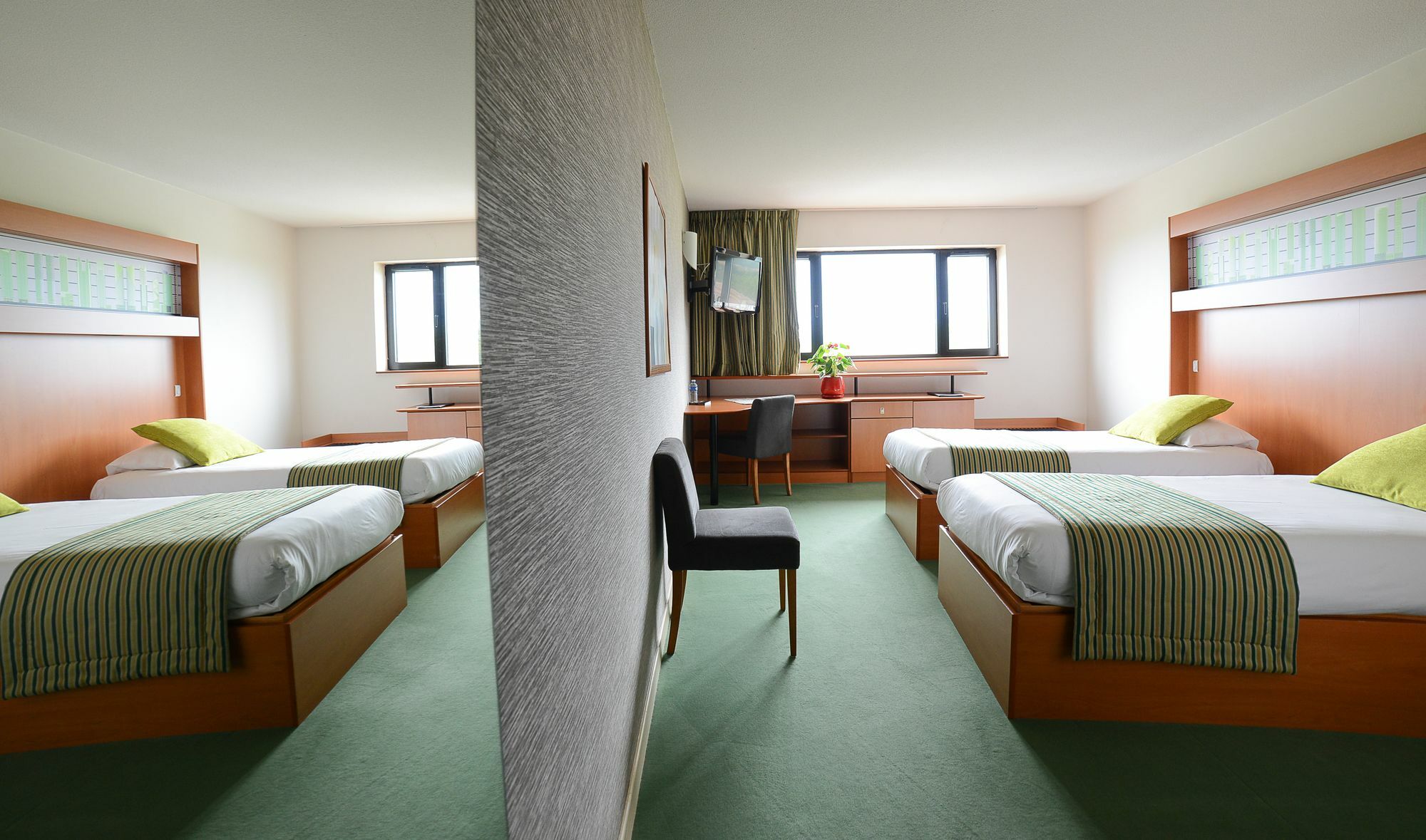 Hotel Archamps Porte Sud De Geneve Exterior foto